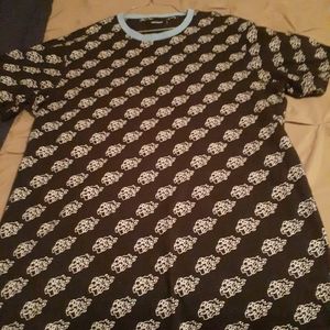 Pink dolphin t-shirt